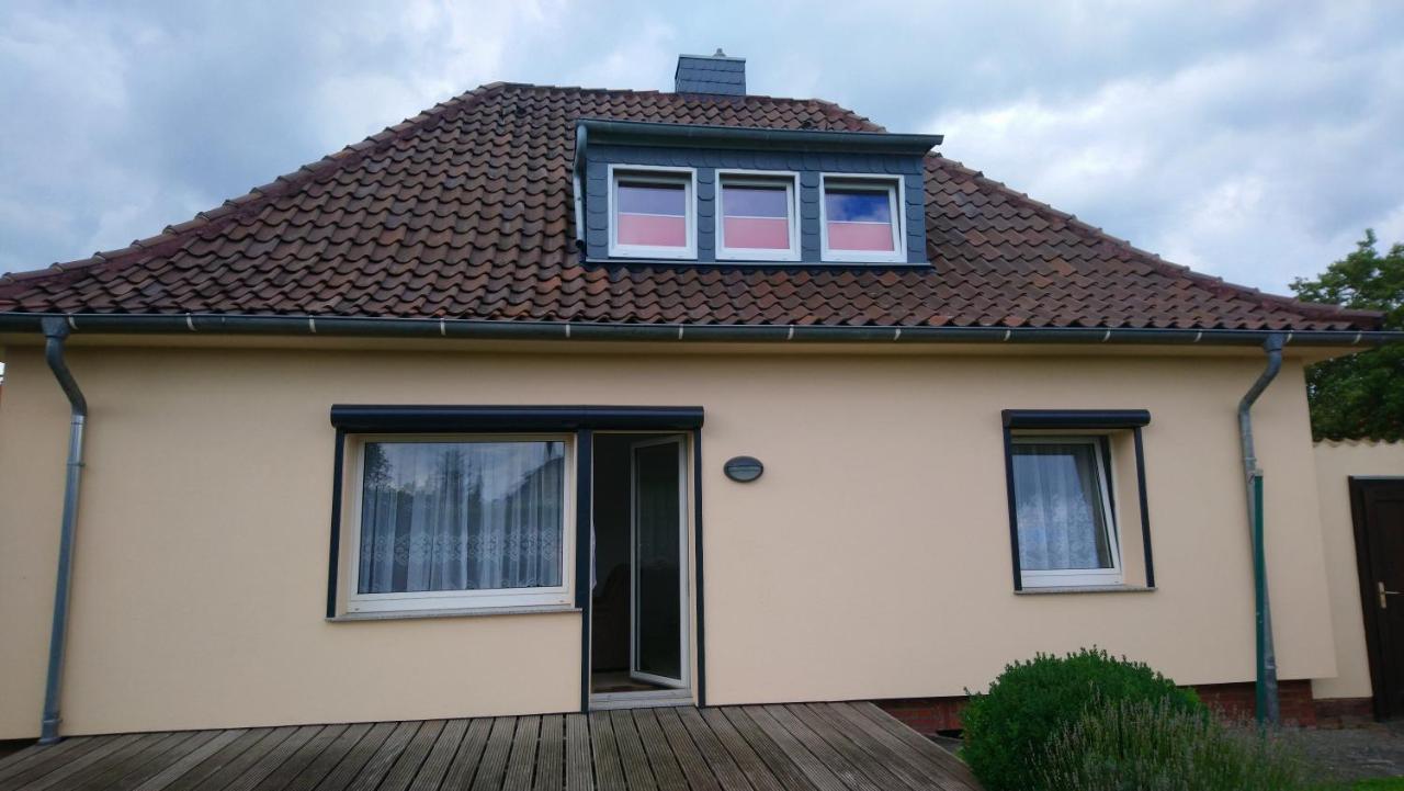Gaestehaus „Barbara” Mit Garage In 26919 Brake 布拉克 外观 照片