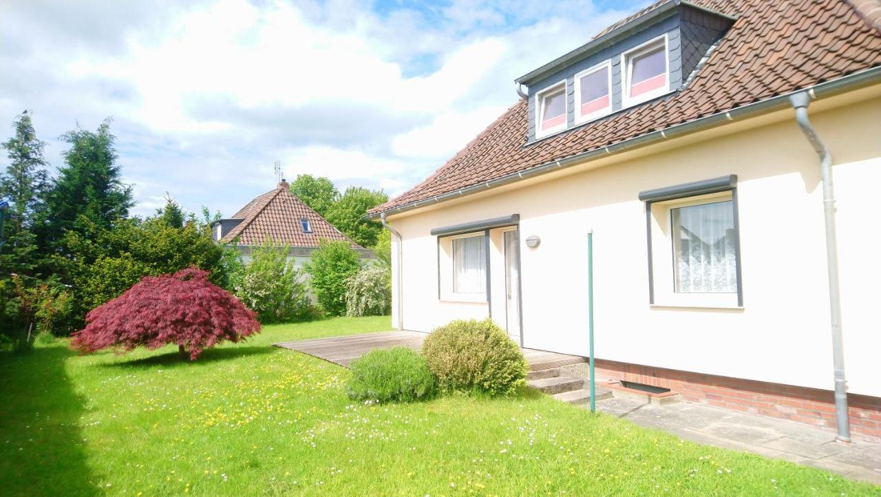 Gaestehaus „Barbara” Mit Garage In 26919 Brake 布拉克 外观 照片