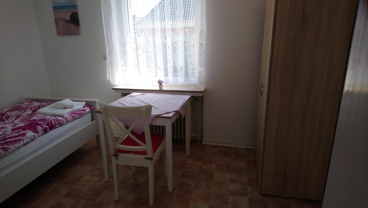 Gaestehaus „Barbara” Mit Garage In 26919 Brake 布拉克 外观 照片